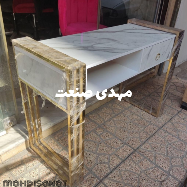 میز ناخن